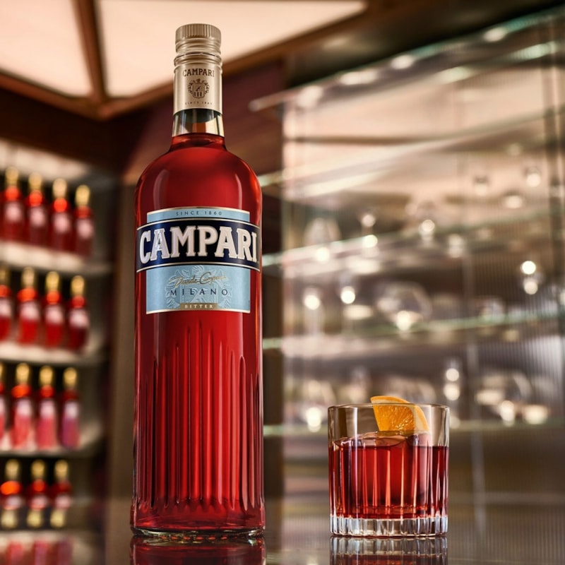 Garrafa de Campari